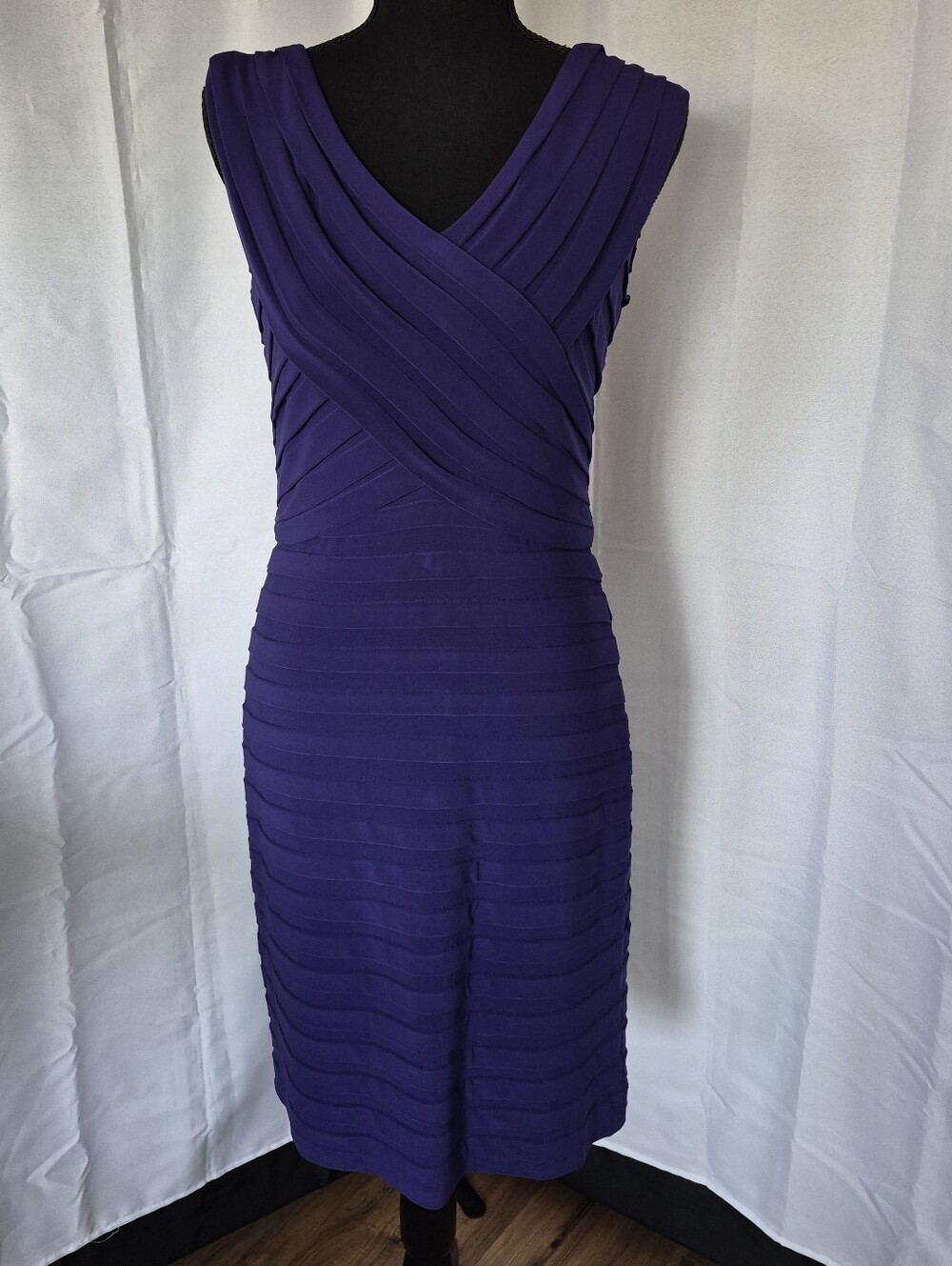 Adrianna Papell Deep Purple Pleated Bandage V-Neck Midi Dress